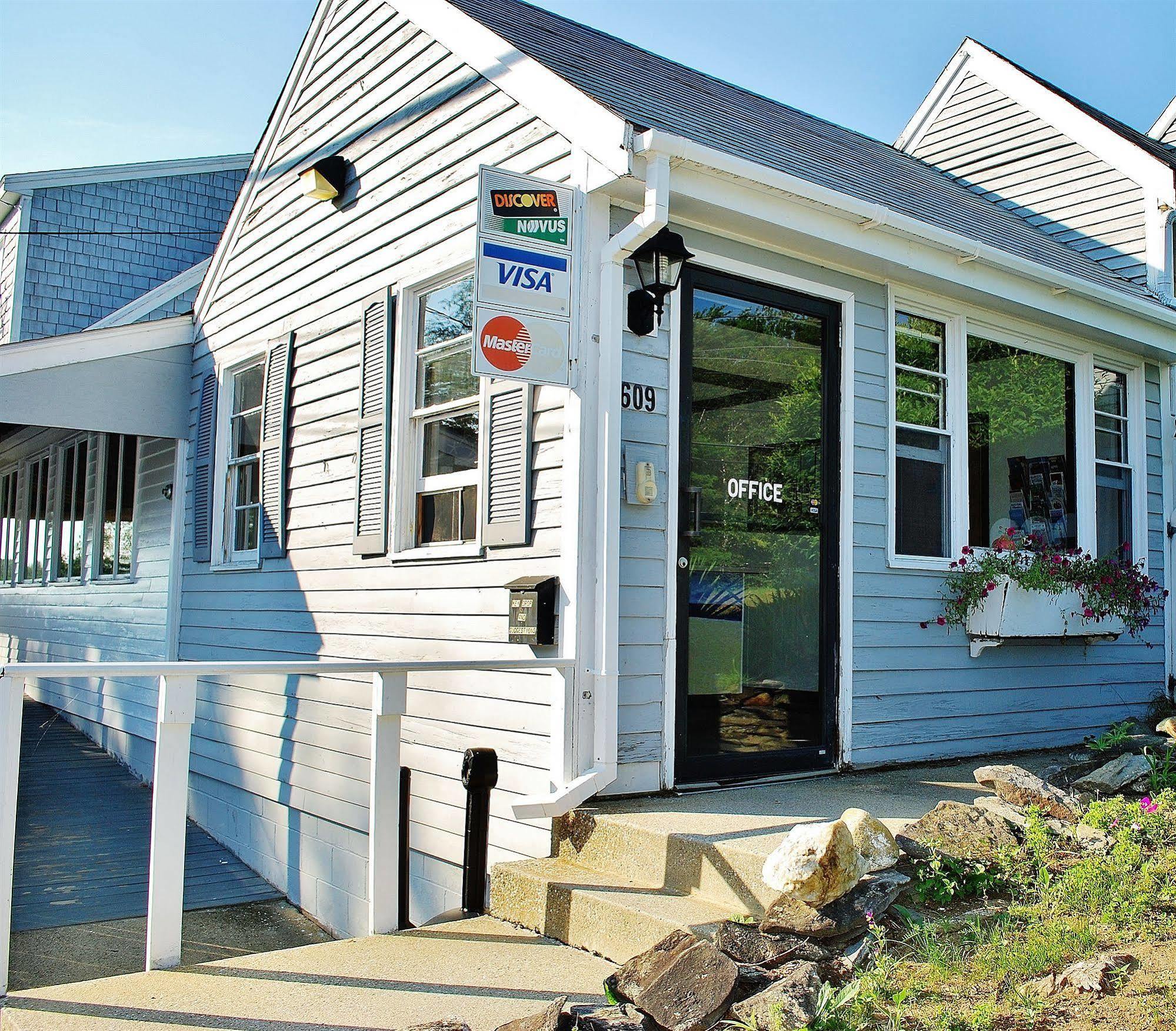 White Anchor Inn Boothbay Экстерьер фото